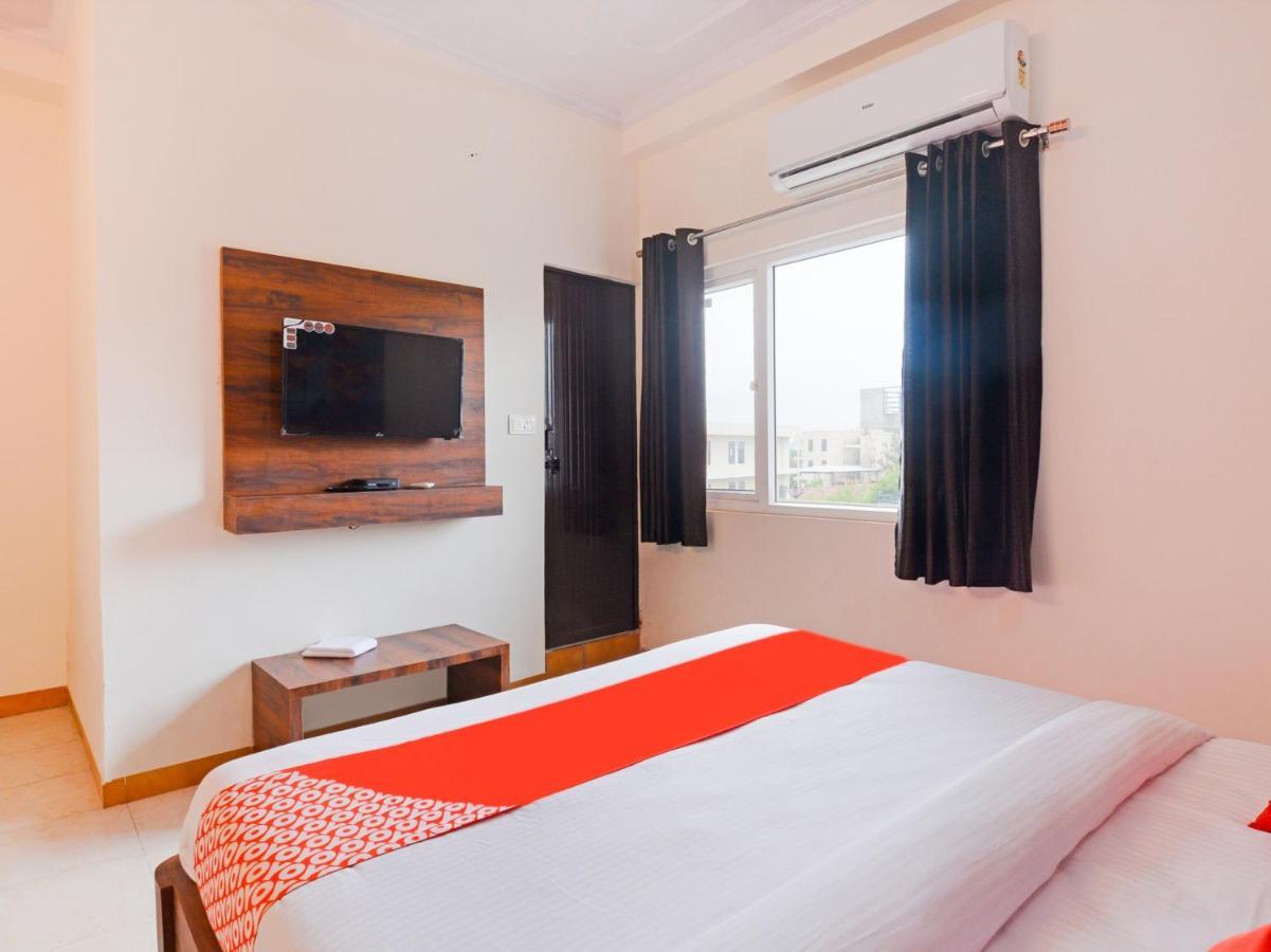 Collection O 62269 Hotel Elegant Джайпур Екстериор снимка