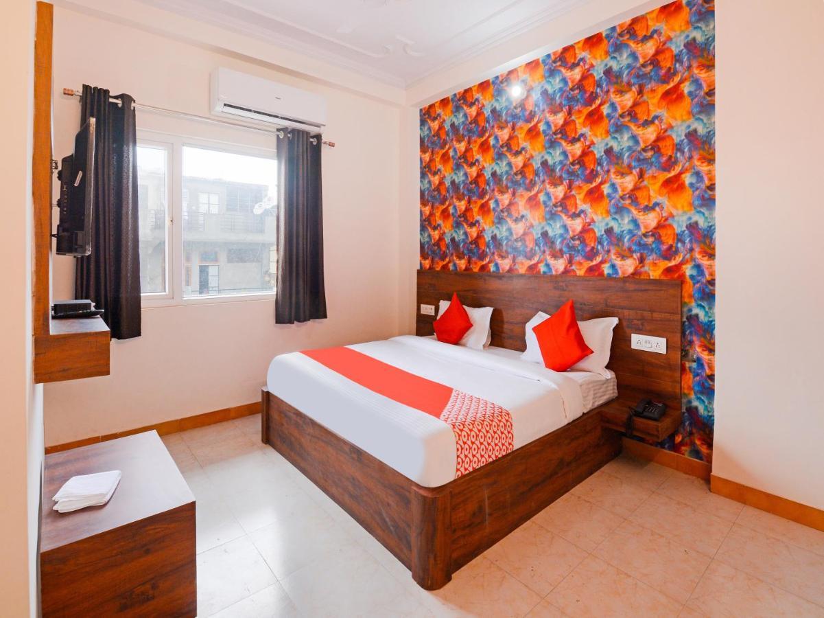 Collection O 62269 Hotel Elegant Джайпур Екстериор снимка