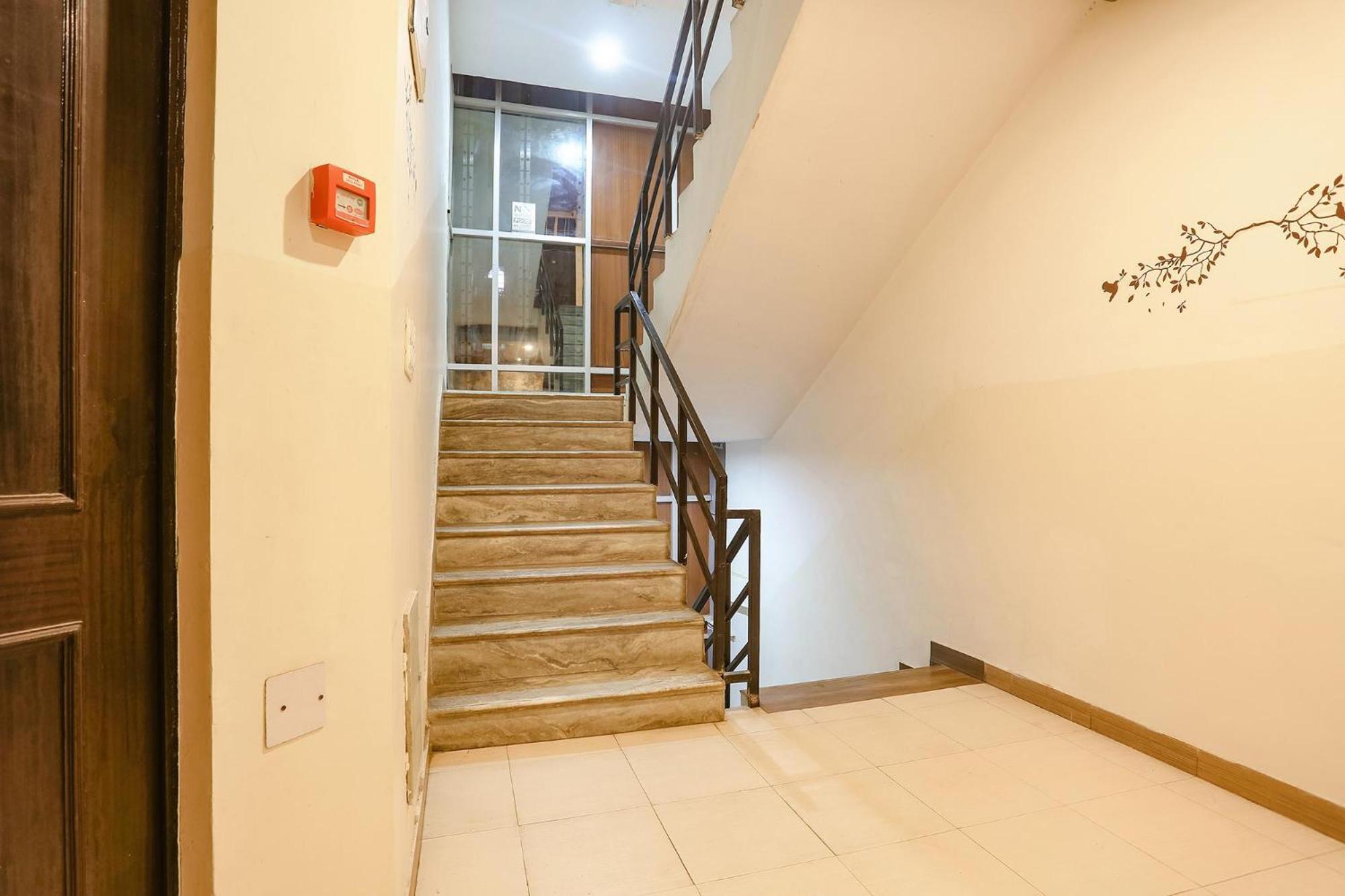 Collection O 62269 Hotel Elegant Джайпур Екстериор снимка