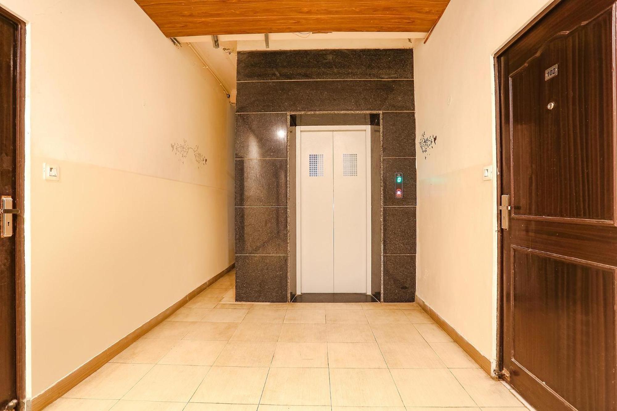 Collection O 62269 Hotel Elegant Джайпур Екстериор снимка